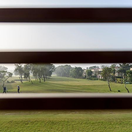 Beautiful Apartments At Tarudhan Valley Golf Resort, Manesar Gurgaon Quarto foto