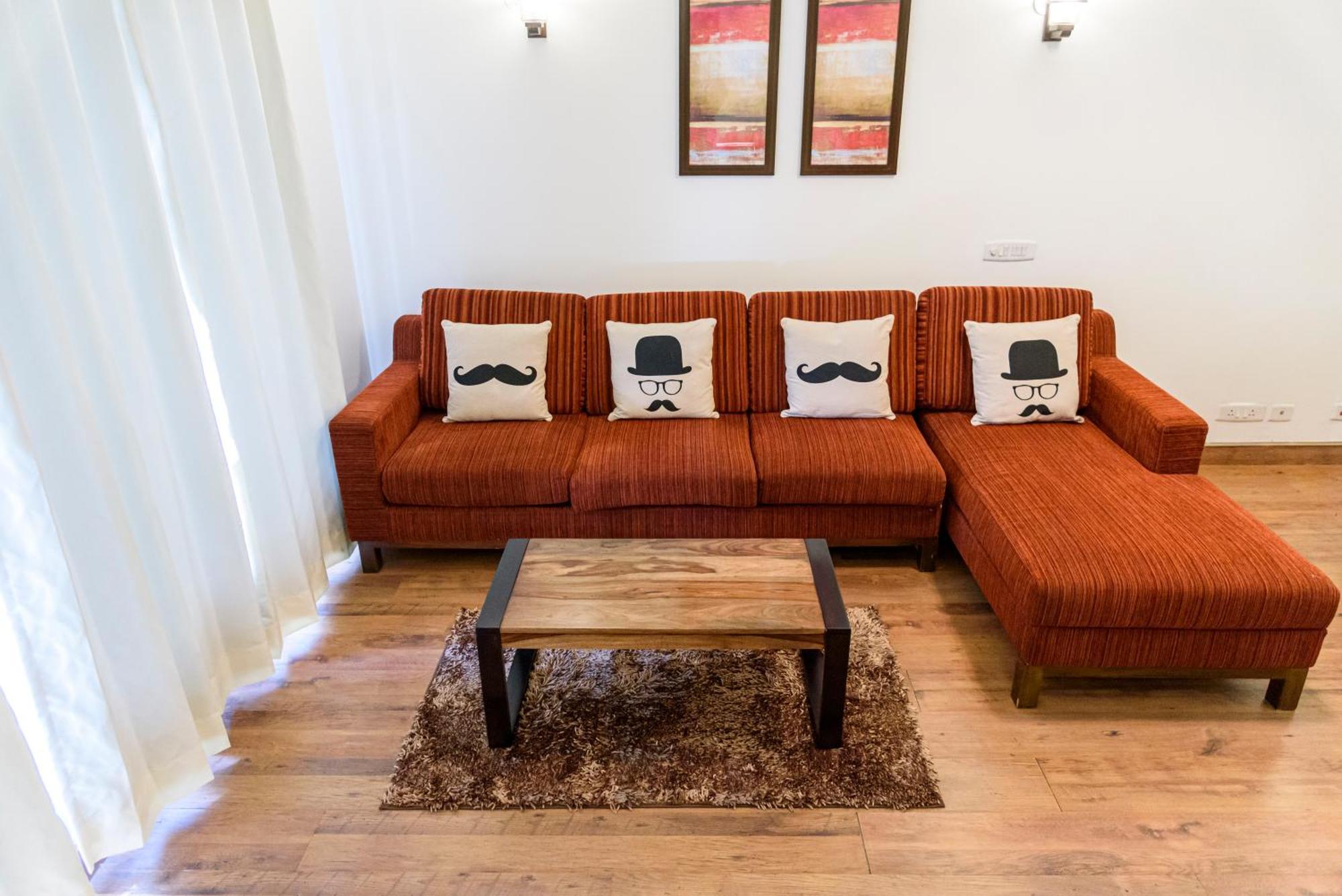 Beautiful Apartments At Tarudhan Valley Golf Resort, Manesar Gurgaon Quarto foto