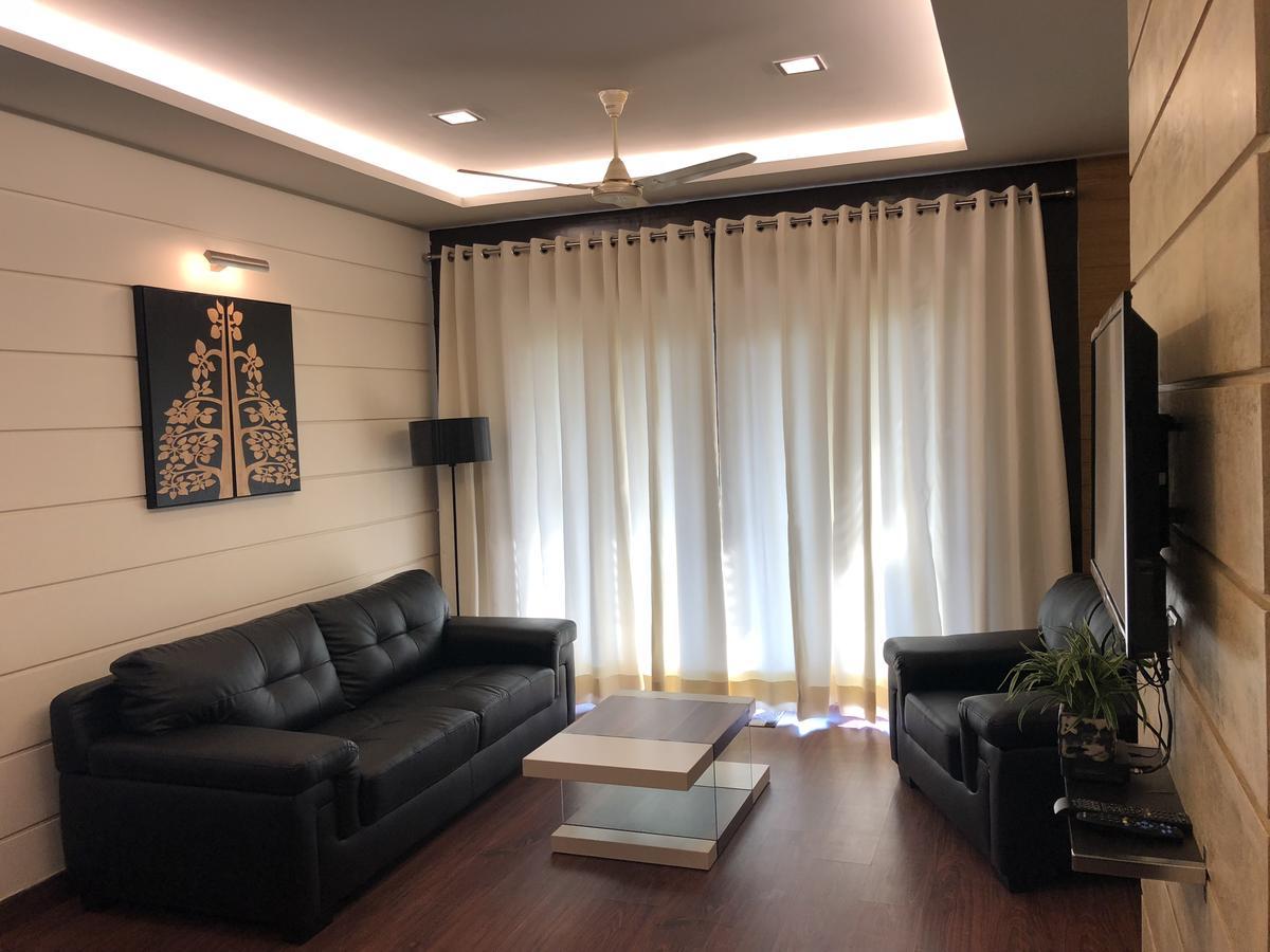 Beautiful Apartments At Tarudhan Valley Golf Resort, Manesar Gurgaon Exterior foto